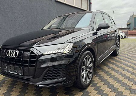 Audi Q7 55 TFSI e quattro S line Matrix AHK Beige