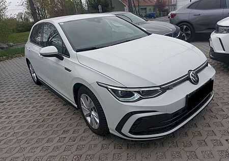 VW Golf Volkswagen 1.5 eTSI 110 kW / 150 PS OPF DSG R-Line