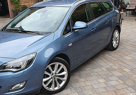 Opel Astra Astra 1.4 Turbo Sports Tourer Selection