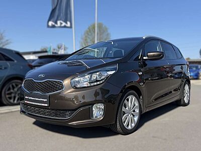 Kia Carens 1.6 GDI Dream-Team Edition