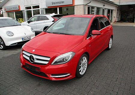 Mercedes-Benz B 200 (BlueEFFICIENCY)