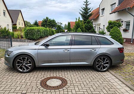 Skoda Superb Combi 2.0 TSI DSG SportLine