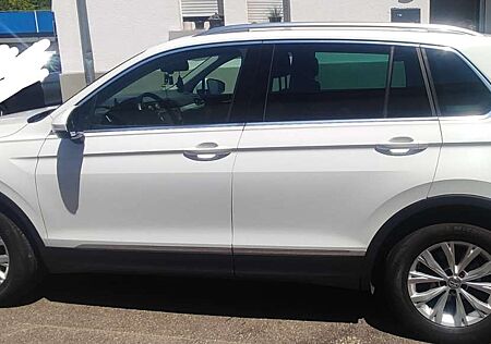VW Tiguan Volkswagen 2.0 TDI SCR (BlueMotion Technology) Sound