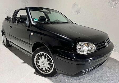 VW Golf Volkswagen Cabrio 2.0 *1.Hand!*Scheckheft*Leder*Klima*