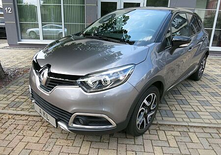 Renault Captur XMOD KAMERA NAVI PDC SCHECKHEFT SITZHEIZUNG