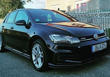 VW Golf GTI Volkswagen Golf GTD BlueMotion Technology DSG Facelift Modell