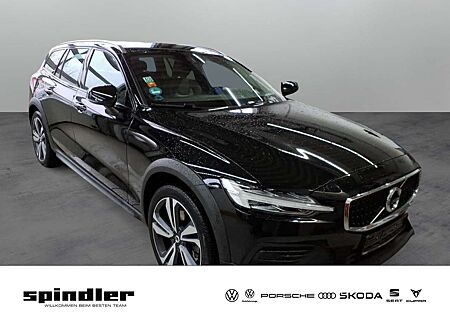 Volvo V60 Cross Country AWD / Navi, ParkAssi, RFK, LED