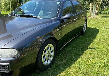 Alfa Romeo 156 Sportwagon 2.4 JTD 20VDistinctive