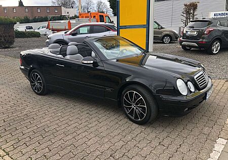 Mercedes-Benz CLK 200