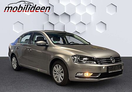 VW Passat Volkswagen Comfortline BlueMotion Automatik Navi PDC