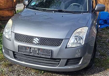 Suzuki Swift 1.3 Comfort