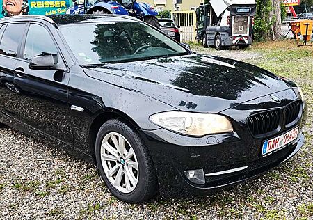 BMW 520 d 8G-Steptronic Sport, Leder, Navi, Kamera, Xe