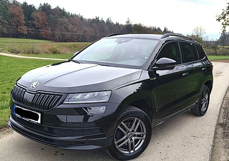 Skoda Karoq Sportline 1.5 TSI DSG+AHK+8-Alufelgen+Smartli+ACC