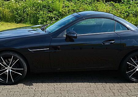Mercedes-Benz SLK 250 (BlueEFFICIENCY) 7G-TRONIC