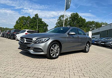 Mercedes-Benz C 200 CGI Avantgarde *LED Leder AHK Park Assist
