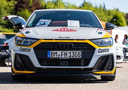 Audi A1 35 TFSI Sportback S tronic line S1 Design