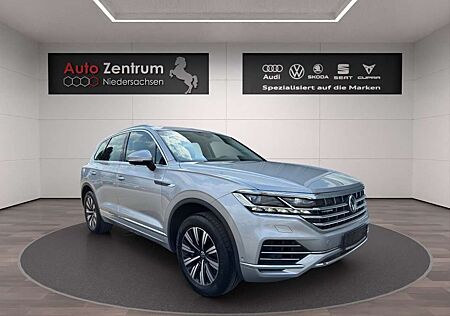 VW Touareg Volkswagen 3.0 V6 e-Hybrid 4M Elegance AHK*360° CarPlay Matrx