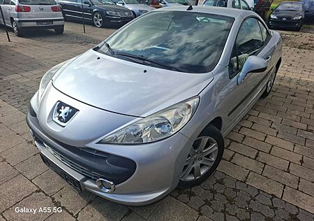 Peugeot 207 CC 120 VTi Neue TÜV und Au