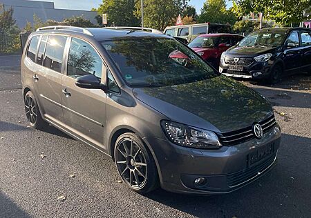 VW Touran Volkswagen Cup~DSG~NAVI~RFK~EU5~BIXENON