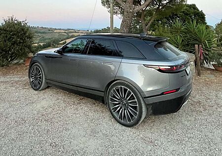 Land Rover Range Rover Velar P300 AWD R-Dynamic SE Panorama Luftfeder MatrixLed