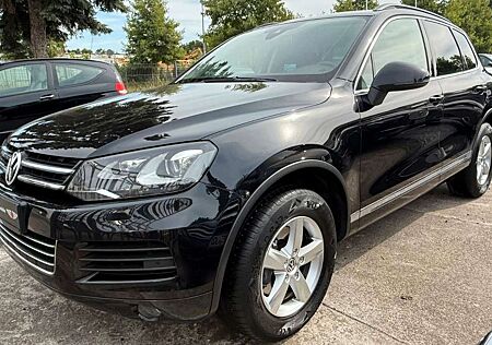 VW Touareg Volkswagen V6 3.0 TDI BMT,Klima,Xenon,Navi,PDC,AHK