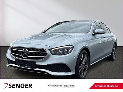 Mercedes-Benz E 220 d Avantgarde Panorama Distronic+ Ambiente