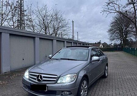 Mercedes-Benz C 220 CDI Automatik Avantgarde*Pano*Xenon*AHK*Navi