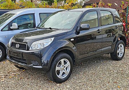 Daihatsu Terios 1.5 TOP Allrad 4WD, Alu Klima 2.Damenhand