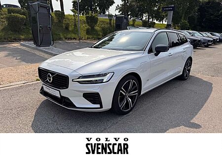 Volvo V60 R-Design Expression Recharge Plug-In Hybrid AWD T6