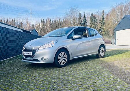 Peugeot 208 Active*Zahnriemen/Allwetterreifen neu*