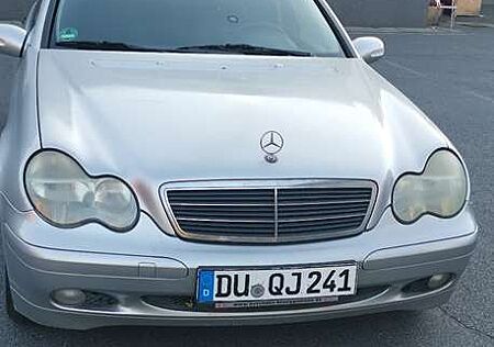 Mercedes-Benz CE 220