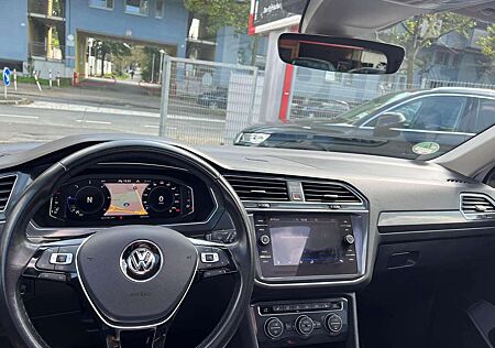VW Tiguan Allspace Volkswagen 2.0 TDI SCR 4Motion DSG R-Line