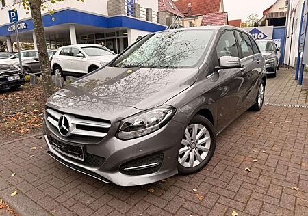 Mercedes-Benz B 180 Style 7G-DCT/NAVI/SHZ/BT/TEMPOMAT