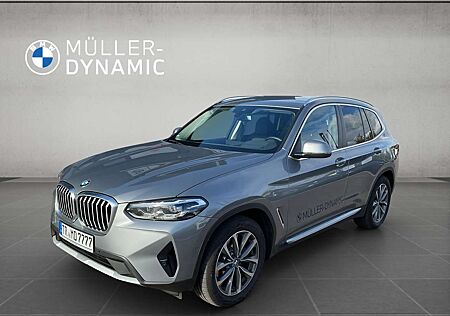 BMW X3 xDrive20d LED AHK RÜCKFAHR KOMFORTZUG VIRT COCK+