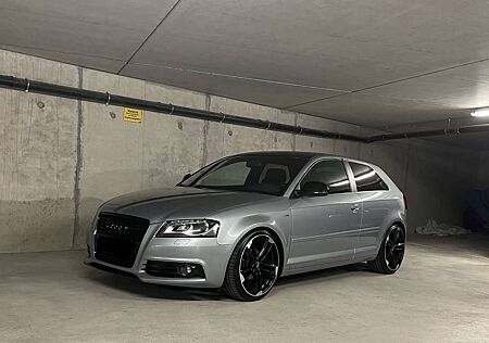 Audi A3 S line Sportpaket (plus) - TÜV/HU & Inspektion Ne