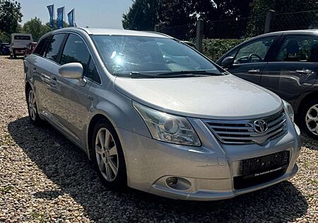 Toyota Avensis Kombi Executive