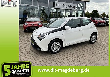 Toyota Aygo 1.0 x-Play Kamera,Bluetooth,CarPlay,DAB