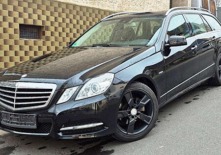 Mercedes-Benz E 200 Avantgarde Teileder Xenon PDC Serviceh. Tüv neu