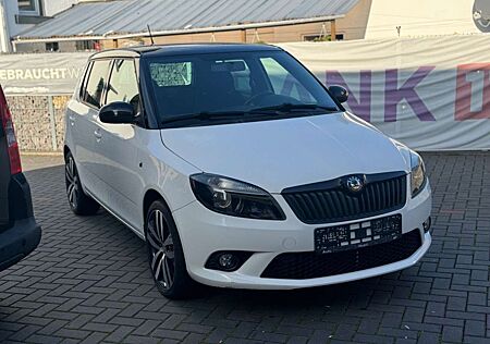 Skoda Fabia RS*DSG*2.HAND*TÜV UND SERVICE NEU*179PS*