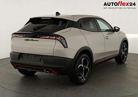 Alfa Romeo Junior Ibrida 1.2 VGT 48V-Hybrid (100kW) Speciale Spec...