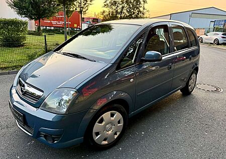 Opel Meriva Edition*AllwetterReifen*AHK*Tüv NEU!!!