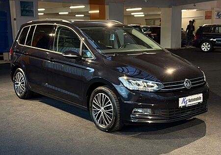 VW Touran Volkswagen *7-SITZER*DSG*NAVI*SITZ.*XENON*AHK SCHWENK
