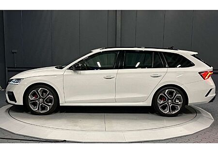 Skoda Octavia Combi RS 4x4 2.0 TDI DSG Pano