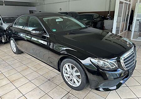 Mercedes-Benz E 220 d Automat Schiebedach Standheizung Mod 2018
