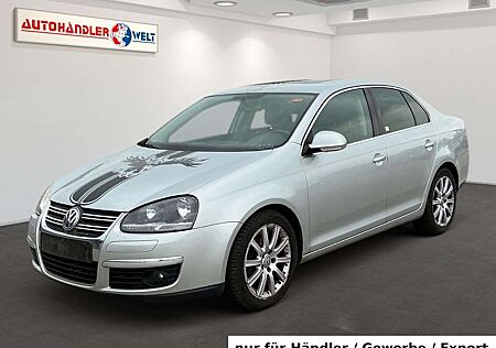 VW Jetta Volkswagen V 2.0 TDI Sportline