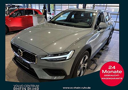 Volvo V60 CC V60 Cross Country B4 AWD Plus+WINTERPAK+RFK+