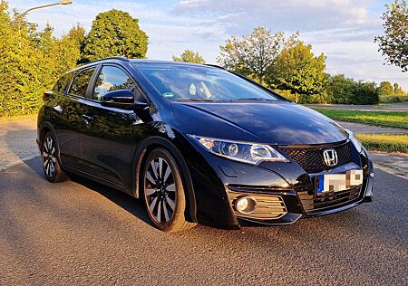 Honda Civic Tourer Tourer 1.8 i-VTEC Automatik Elegance