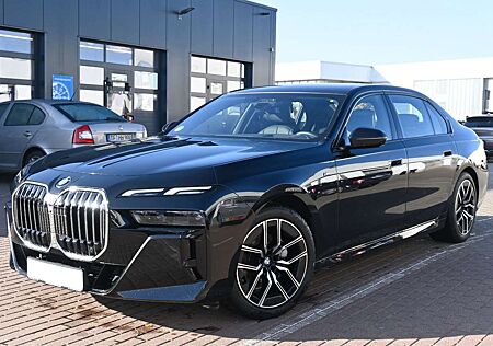 BMW 740 d xDrive M Sport*PANO*Shadow*MIETKAUF