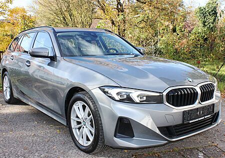 BMW 320 d xDrive Touring Facelift Widescreen 1.Hand