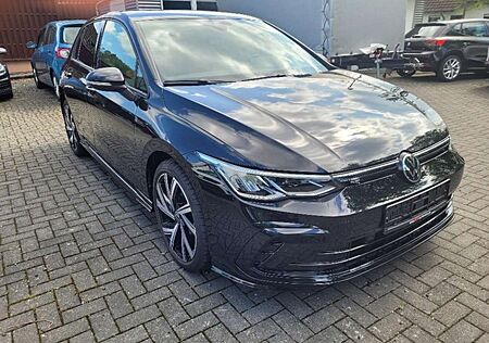 VW Golf Volkswagen VIII R-LINE DSG NAVI LED KAMERA 18ZOLL ACC